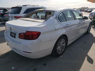 BMW 5 Series foto 4