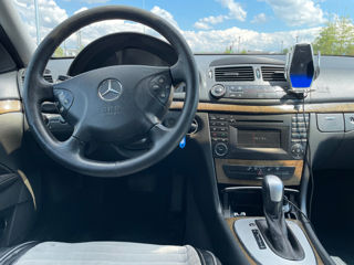 Mercedes E-Class foto 9