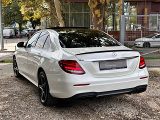 Mercedes E-Class foto 4