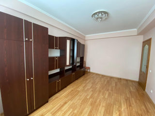 Apartament cu 3 camere, 100 m², Botanica, Chișinău foto 7