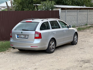 Skoda Octavia foto 4