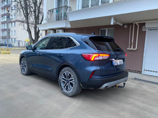 Ford Kuga foto 4