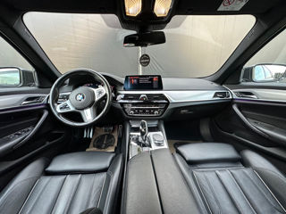 BMW 5 Series foto 10