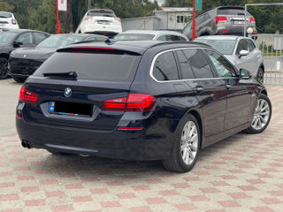 BMW 5 Series foto 4