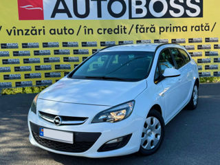 Opel Astra foto 1