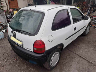 Opel Corsa foto 7