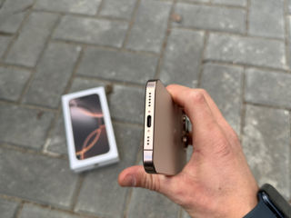 iPhone 16 Pro 256Gb Desert Titanium foto 7