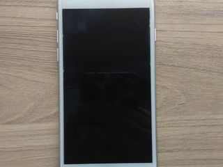 Iphone 8 64gb + Airpods pro (копия) foto 1