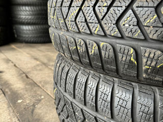 2 Зимние шины 215/60R16 Pirelli foto 2