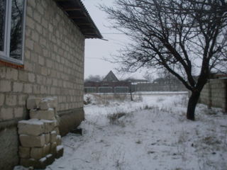 Se vinde casa in satul Mindrestii Noi 9km de la Balti foto 4