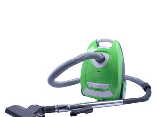 Aspirator 2200W,         1000lei foto 3