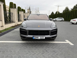 Porsche Cayenne Coupe foto 3