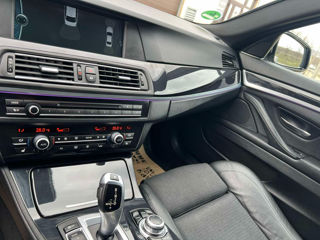 BMW 5 Series foto 9