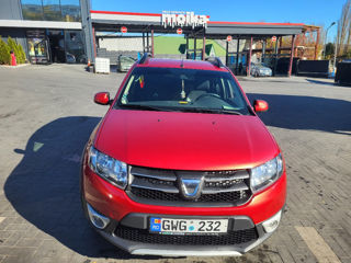 Dacia Sandero foto 2