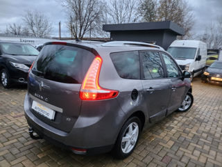 Renault Grand Scenic foto 11