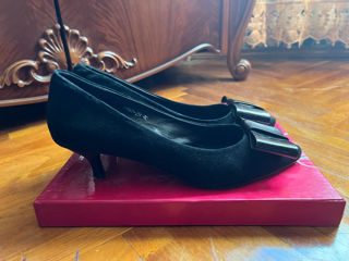 Продается женская фирменная кожаная обувь от 38 до 40 размера недорого foto 4
