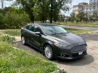 Ford Fusion foto 1