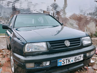 Volkswagen Vento foto 4