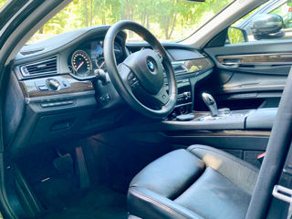 BMW 7 Series foto 5