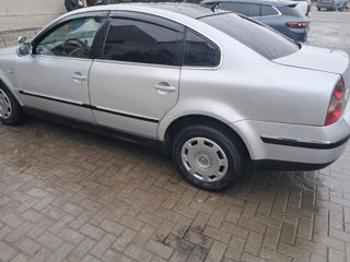 Volkswagen Passat foto 4