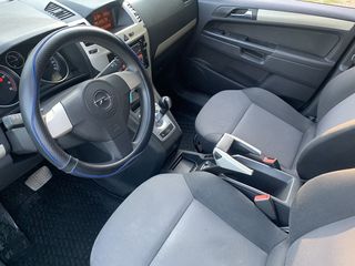 Opel Zafira foto 5