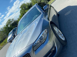 BMW 5 Series foto 8