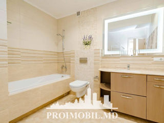 Apartament cu 2 camere, 130 m², Centru, Chișinău foto 9