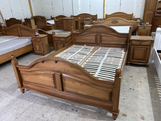 Vand dormitoare din lemn natural foto 0