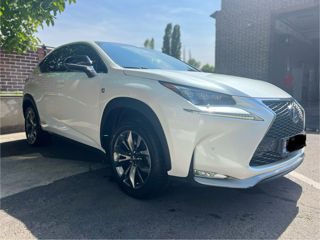 Lexus NX Series foto 2