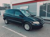 Chrysler Voyager foto 1