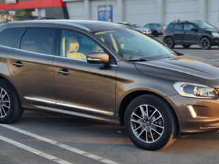 Volvo XC60 foto 5