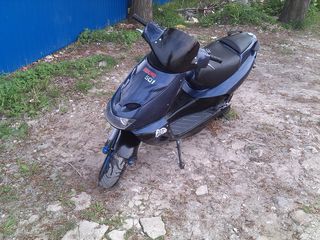 Aprilia Cumpar foto 5