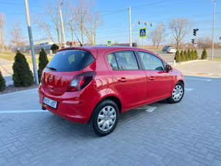 Opel Corsa foto 1