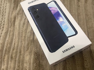 Samsung Galaxy A55 5G 256GB Nou Procurat de la Moldcell