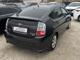 Toyota Prius foto 3