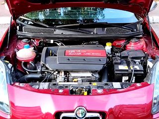 Alfa Romeo Giulietta foto 8