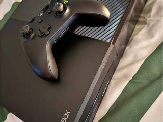 2 приставки Xbox one foto 2