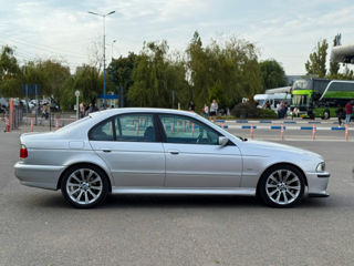 BMW 5 Series foto 5