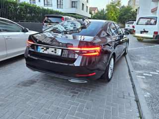 Skoda Superb foto 4