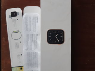 коробка от Apple watch 5gen с оригинальной зарядкой foto 1