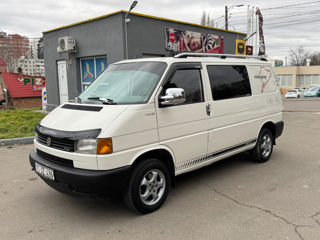 Volkswagen Transporter foto 2