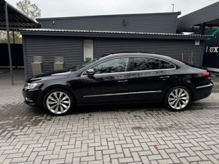 Volkswagen Passat CC foto 2