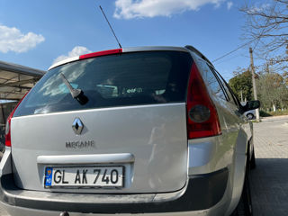 Renault Megane foto 2