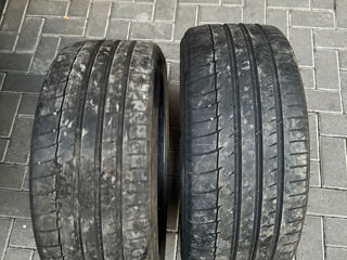 235/35R20