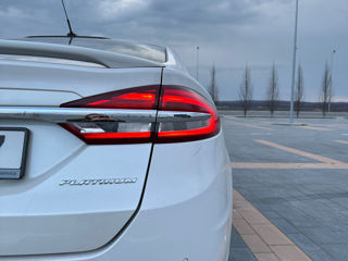 Ford Fusion foto 9