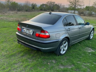 BMW 3 Series foto 4