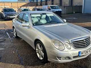 Mercedes E-Class foto 4