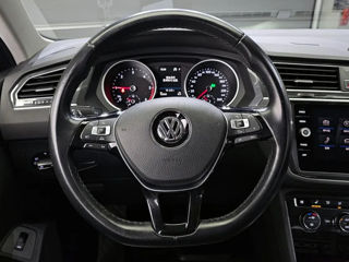 Volkswagen Tiguan foto 7