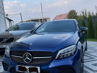 Mercedes C-Class foto 2