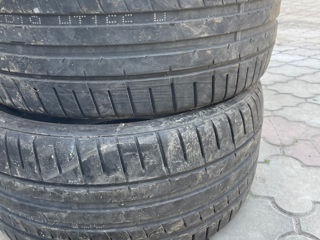 255/35 R19 foto 2